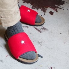 画像2: NEXUSVII "TROPICAL FIELD SLIPPERS / STAR" RED (2)