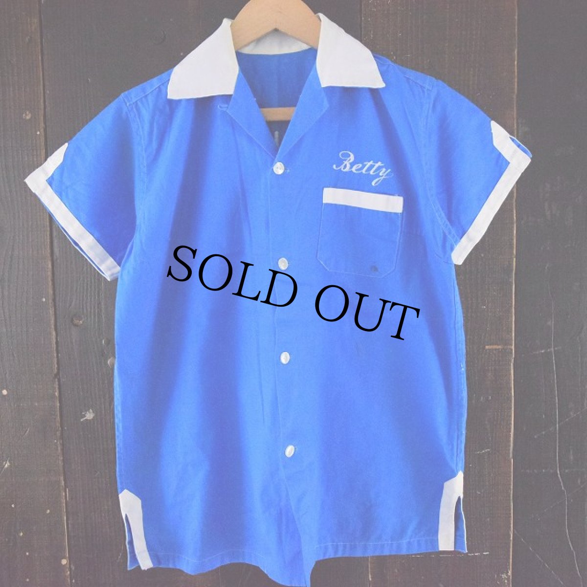 画像2: 60's "PIN PICKERS OKINAWA" スーベニアボーリングシャツ (2)