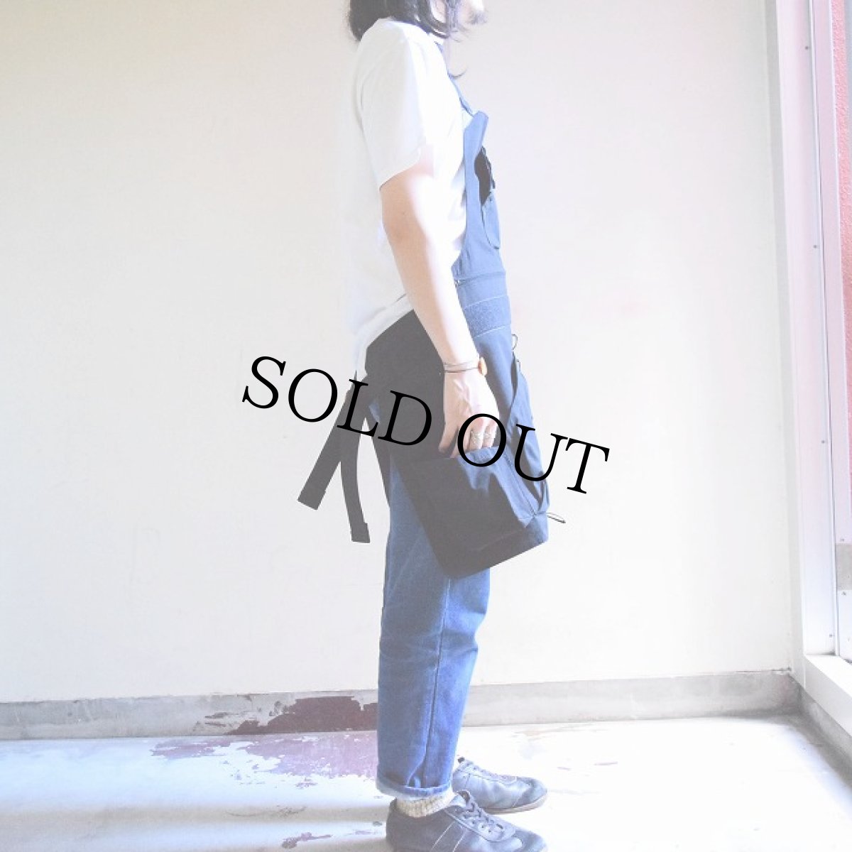 画像3: COMFY OUTDOOR GARMENT "V.F APRON" BLACK (3)