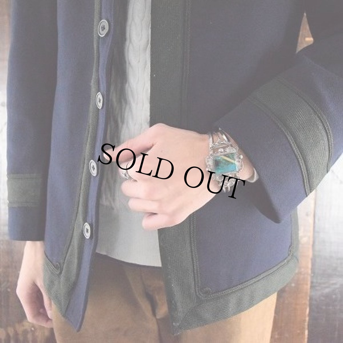 画像2: VINTAGE Turquoise Inlay Silver Cuff Bracelet (2)