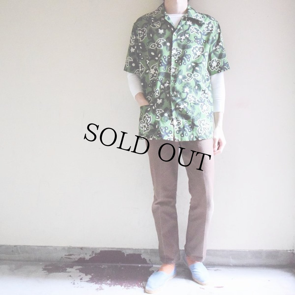 画像3: 50's〜60's 花柄ナイロン 開襟アロハシャツ (3)