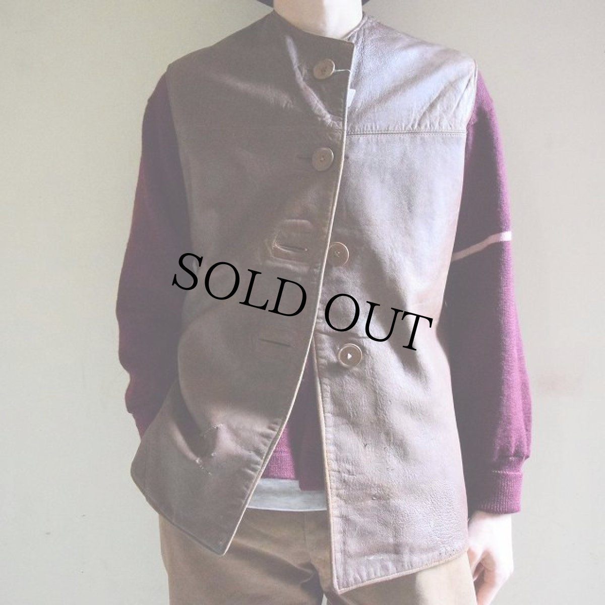 画像2: 1950's BRITISH ARMY "W.R.A.C" レザー ジャーキンベスト (2)