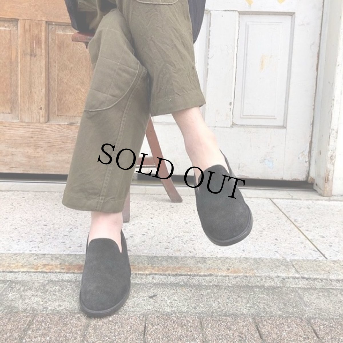 画像2: 2120 Handcrafted Black Suede Loafers size8 (2)