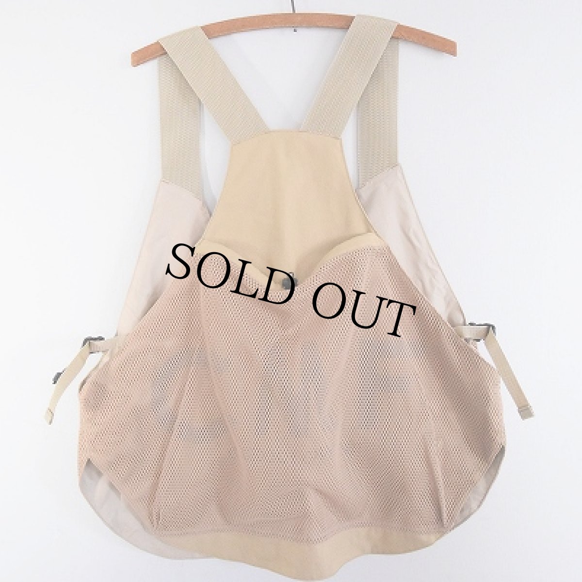 画像2: COMFY OUTDOOR GARMENT "DUAL PURPOSE VEST" BEIGE 【M】 (2)