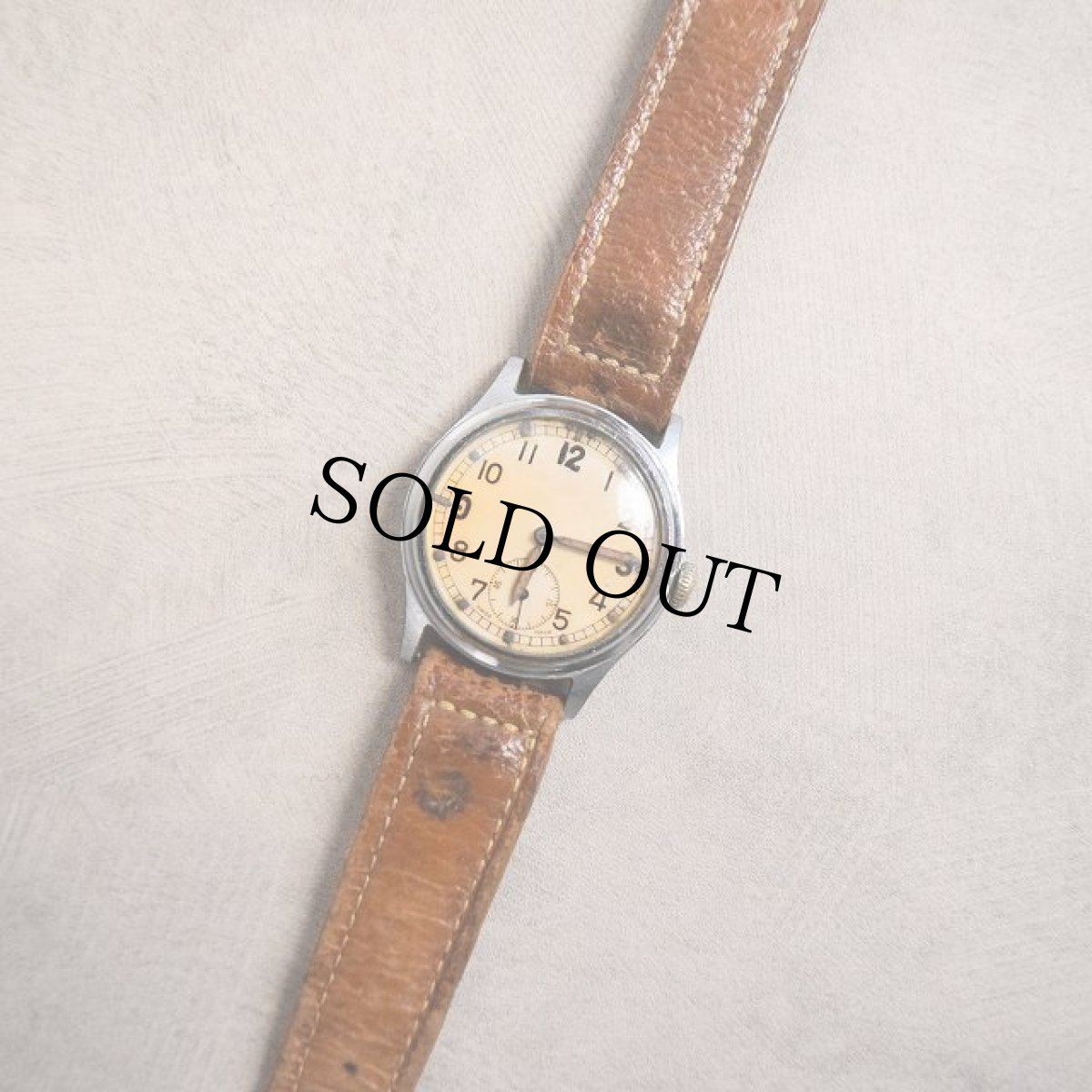 画像1: 40's WWII BRITISH ARMY Watch (1)