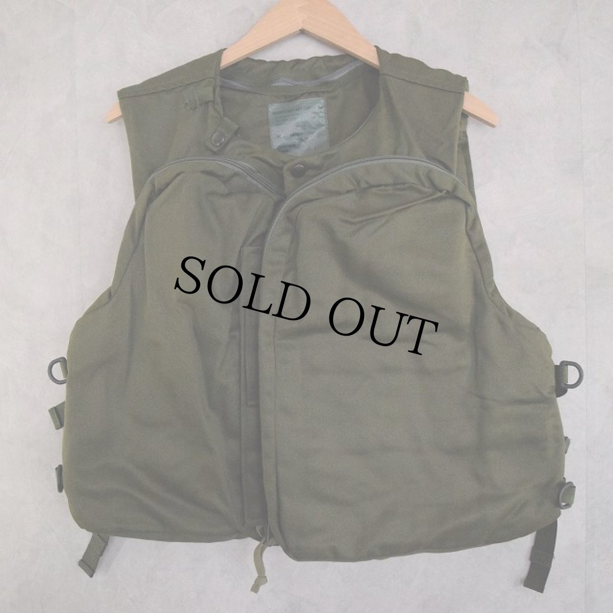 画像1: 90's British Army AFV(Armed Fighter Vehcle) Crewman Vest (1)