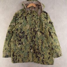 画像2: 2000's U.S.NAVY NWU GORE-TEX WORKING PARKA TYPE3 AOR2 (2)