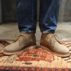 画像1: 【SALE】  2120 Handcrafted Suede Chukka Boots size8 箱付き (1)