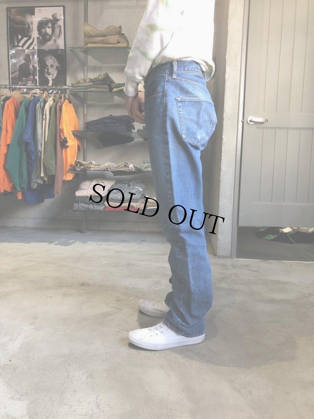 画像4: 60's〜70's LEVI'S 501 BIGE デニムパンツ W33 (4)