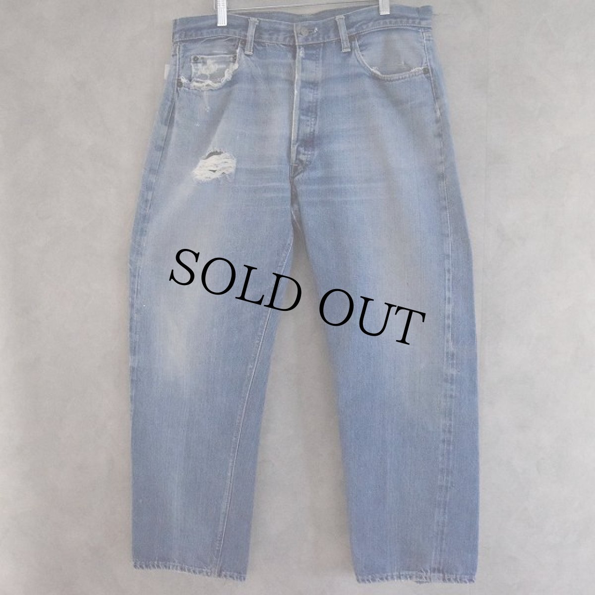 画像2: 60〜70's LEVI'S 501 BIGE デニムパンツ W36 (2)