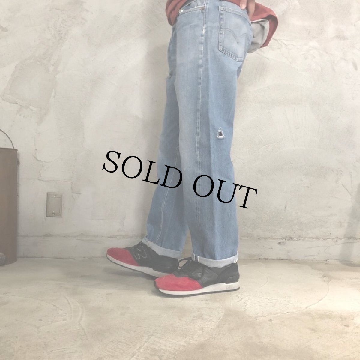 画像4: 60〜70's LEVI'S 501 BIGE デニムパンツ W36 (4)