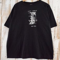画像2: 90's "KURT COBAIN 1967-1994" USA製 追悼Tシャツ (2)