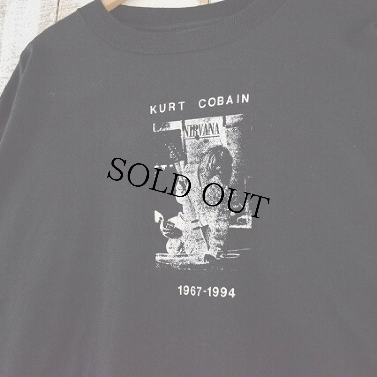 画像1: 90's "KURT COBAIN 1967-1994" USA製 追悼Tシャツ (1)