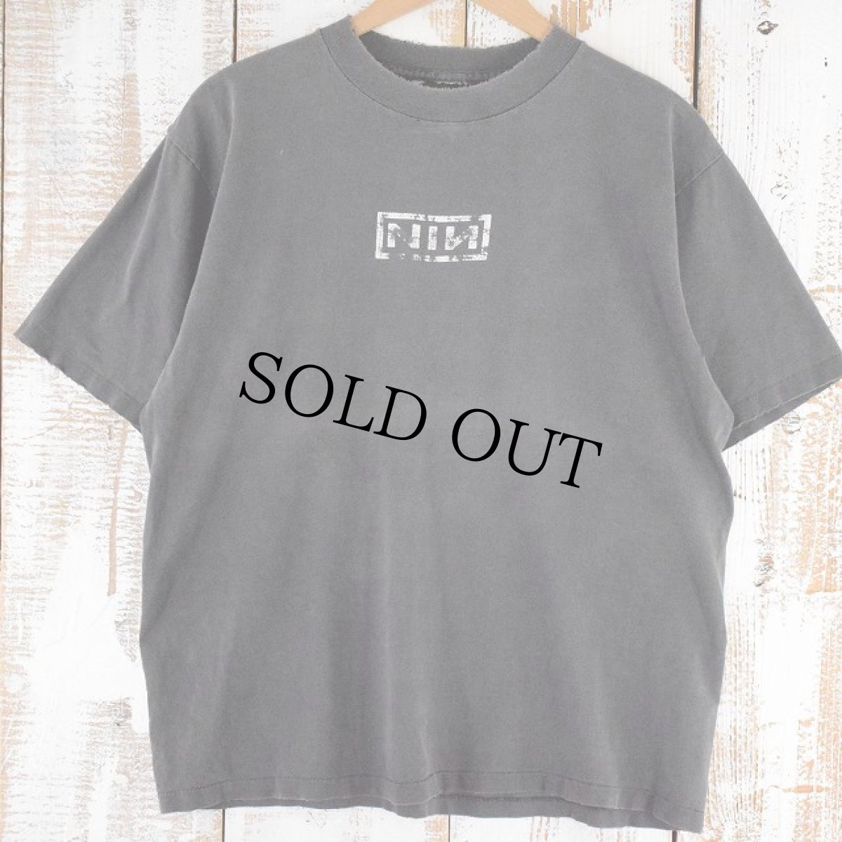 画像2: 90's NINE INCH NAILS USA製 バンドTシャツ (2)