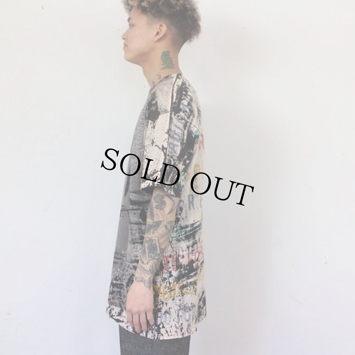 画像4: 90's R.E.M USA製 ブリーチ風大判プリントTシャツ L (4)