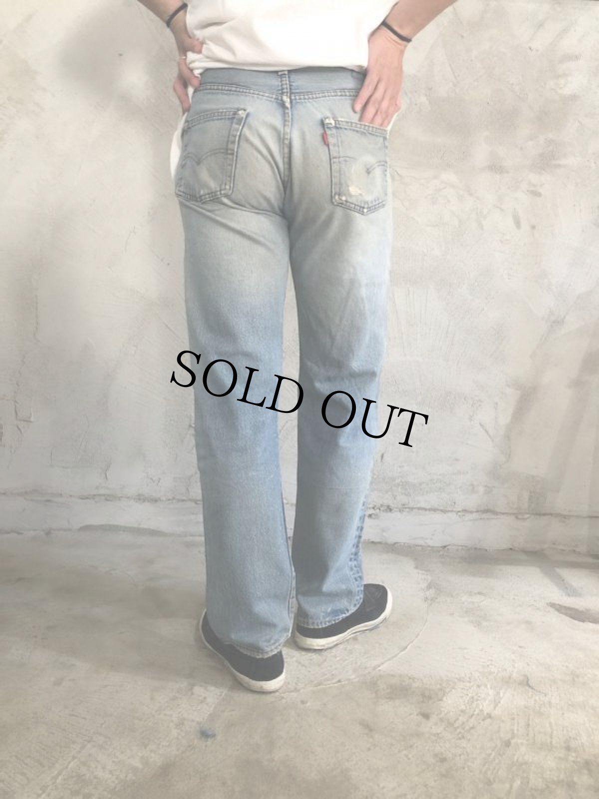 画像4: 80's Levi's 501 赤耳 デニムパンツ W31 (4)