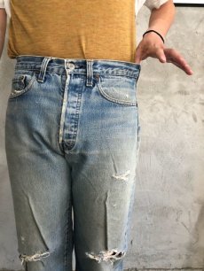 画像7: 80's Levi's 501 赤耳 デニムパンツ W31 (7)