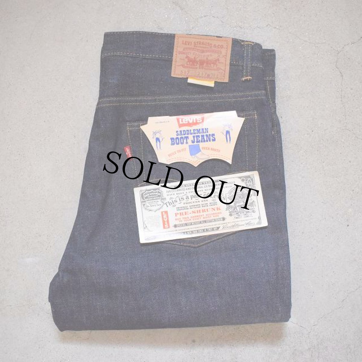 画像1: 70's LEVI'S 517-0217 BIGE デニムパンツ DEADSTOCK フラッシャー付き W39 (1)