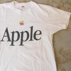 画像1: 80's Apple USA製 "Apple" レインボーロゴTシャツ L (1)