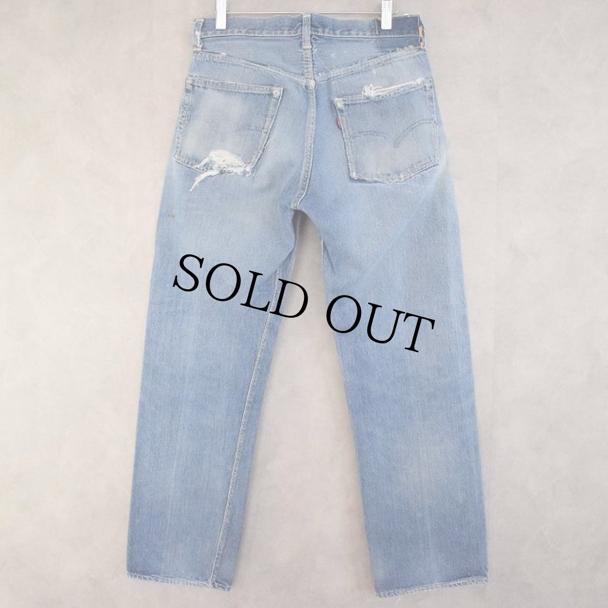 画像2: 60's LEVI'S 501XX BIGE デニムパンツ W30 (2)