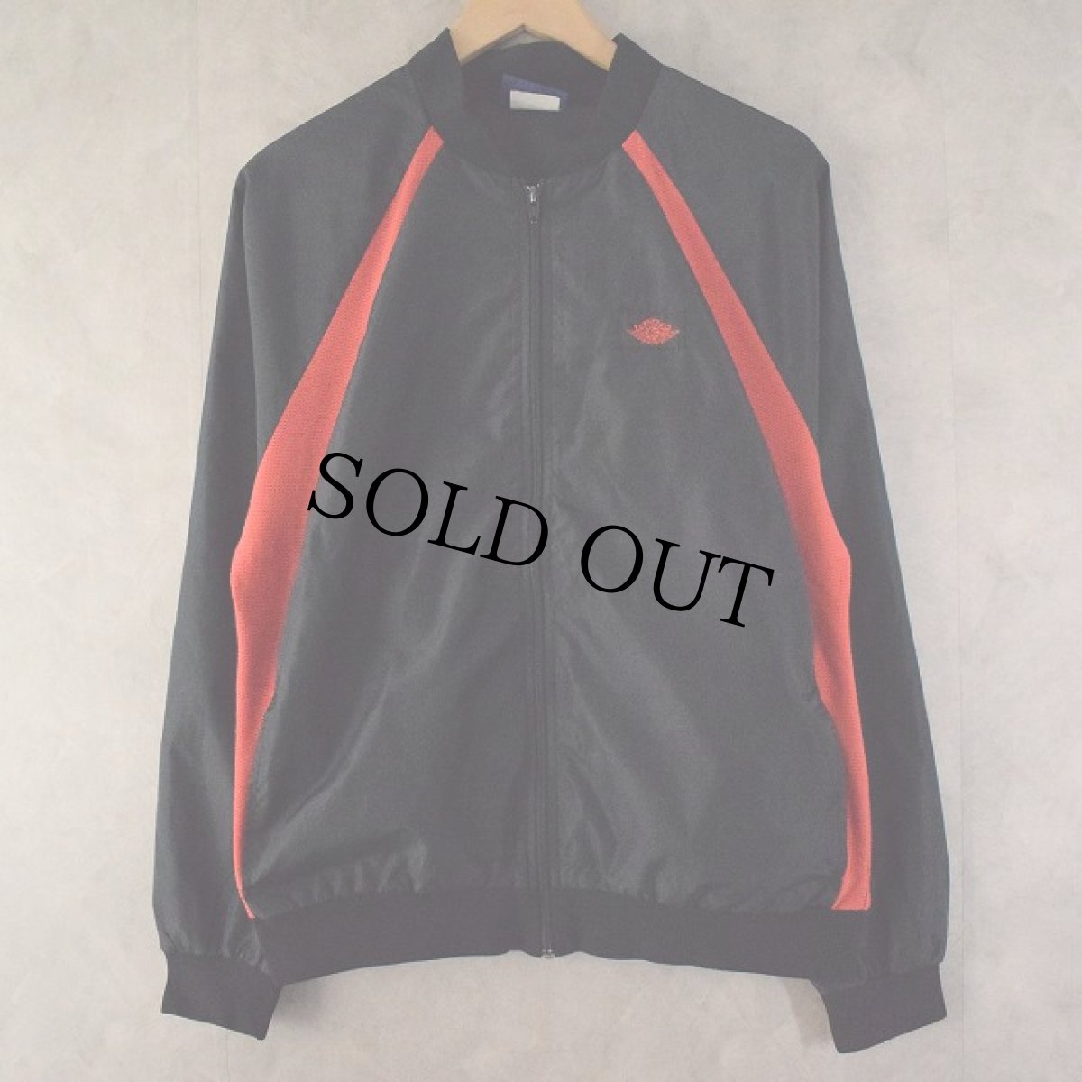 画像1: 80's NIKE 紺タグ "AIRJORDAN" Nylon Jacket L (1)