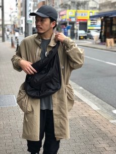 画像4: COMFY OUTDOOR GARMENT "UL ROOLBAG" BLACK (4)