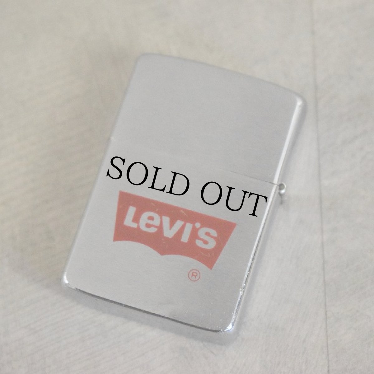 画像2: 1985 LEVI'S ZIPPO ライター (2)