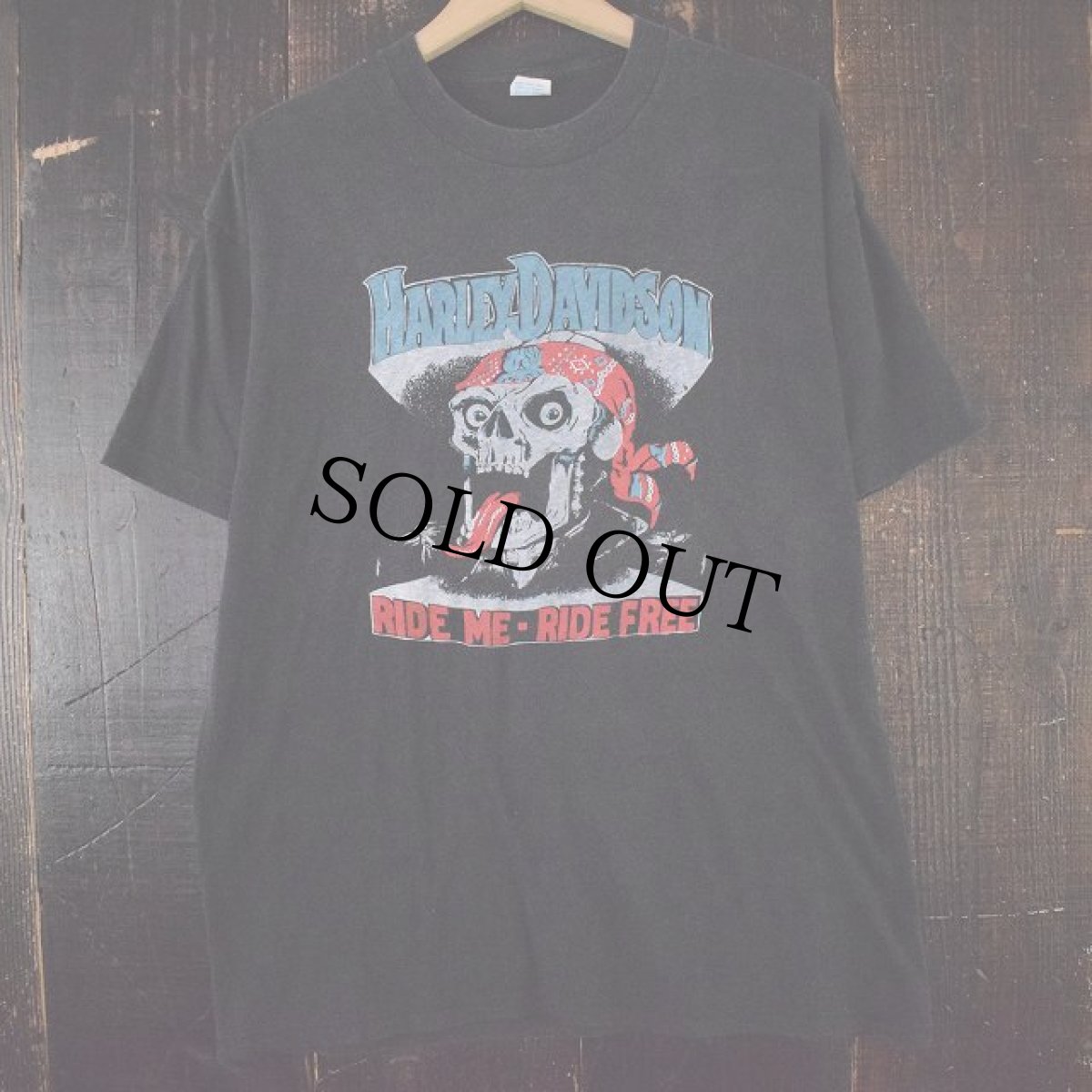 画像1: 80's HARLEY-DAVIDSON USA製 バンダナスカル "目玉入り" バイカーTシャツ XL (1)