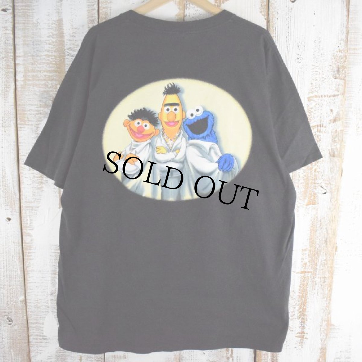 画像2: 90's "SESAME STREET FEVER" USA製 映画パロディTシャツ XL (2)