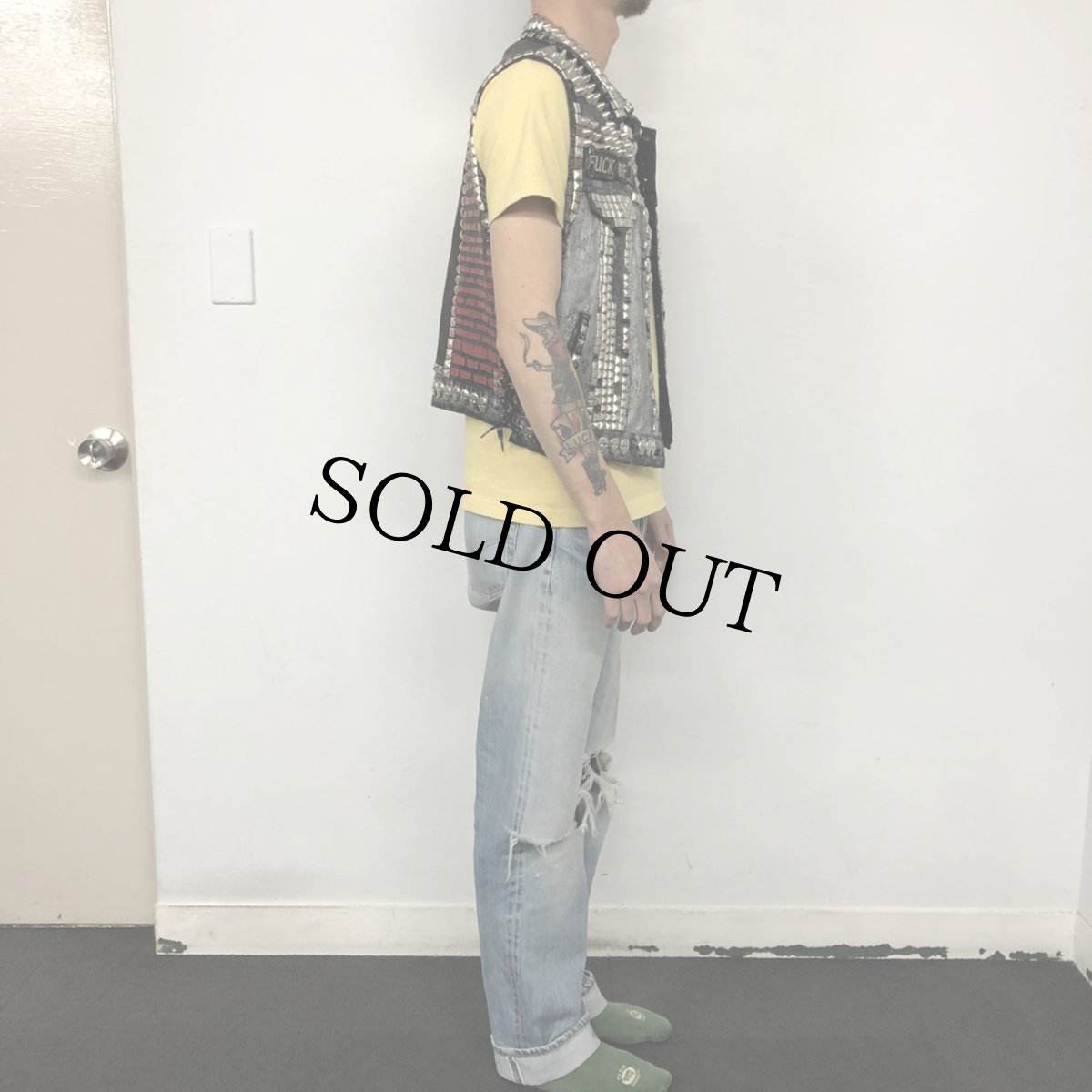 画像4: Handmade Punk custom ペイント×スタッズ デニムベスト (4)