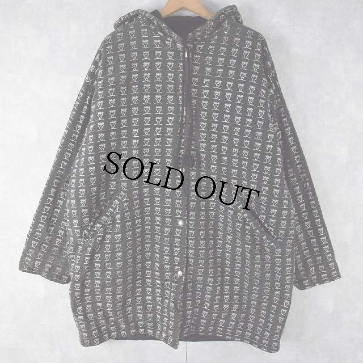 画像2: Fido Dido キャラクター総柄 リバーシブル 中綿コットンパーカ (2)