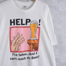 画像1: 90's USA製 "HELP! I've fallen...And I can't reach my Beer!" シュールメッセージイラストＴシャツ XL (1)