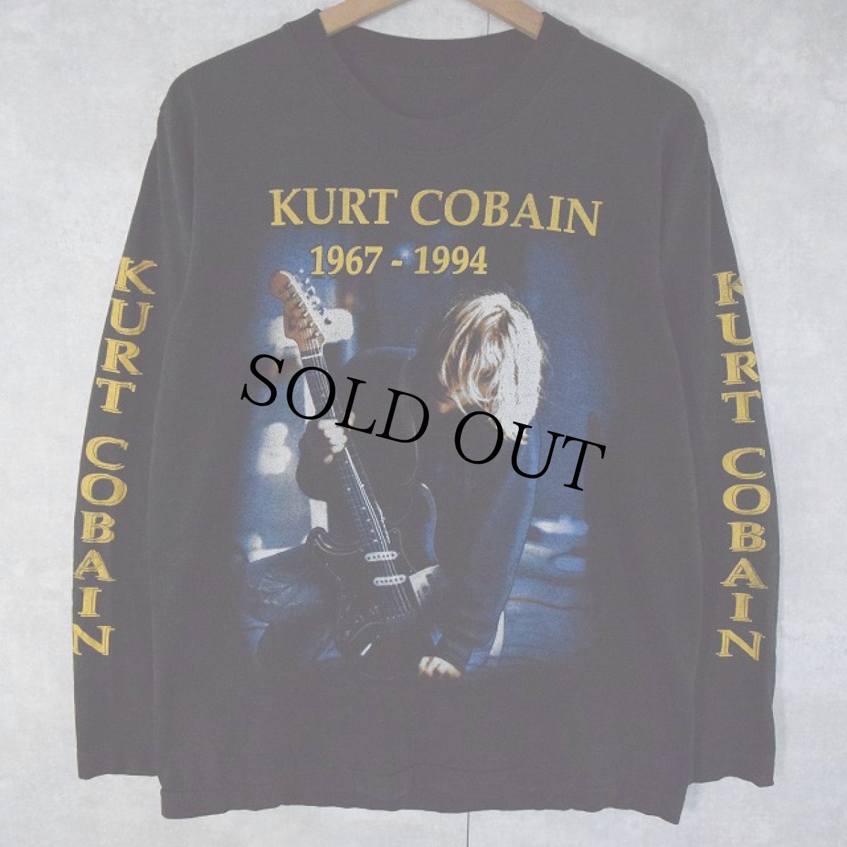 画像1: 90's "KURT COBAIN 1967-1994" ロックミュージシャン追悼ロンT (1)