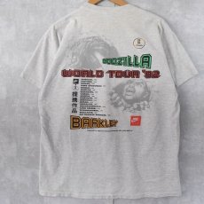 画像2: 1992 NIKE USA製 "CHARLES BARKLEY×GODZILLA" イラストプリントTシャツ XL (2)