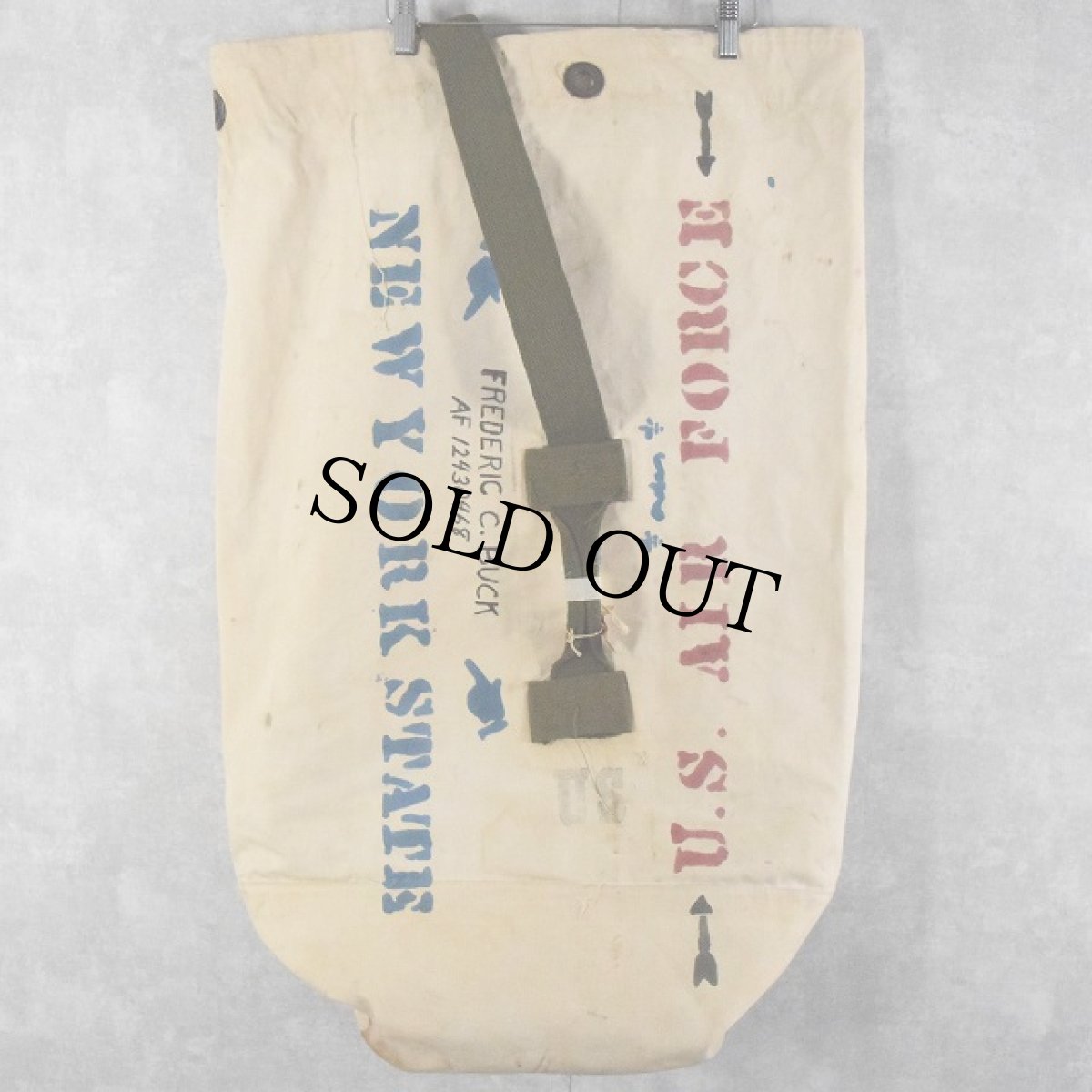 画像1: 50's U.S.AIRFORCE BAG DUFFLE TYPE 1 ステンシル入り (1)