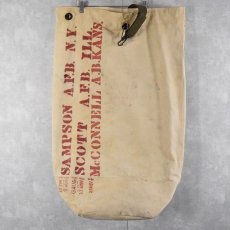 画像2: 50's U.S.AIRFORCE BAG DUFFLE TYPE 1 ステンシル入り (2)