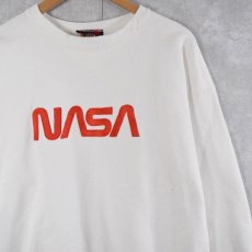 画像1: 90's "NASA" USA製 ロゴ刺繍スウェット LARGE (1)