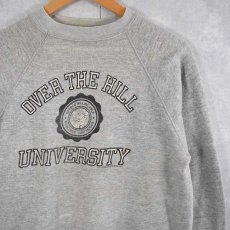 画像1: 80's "OVER THE HILL UNIVERSITY" プリントラグランスウェット (1)