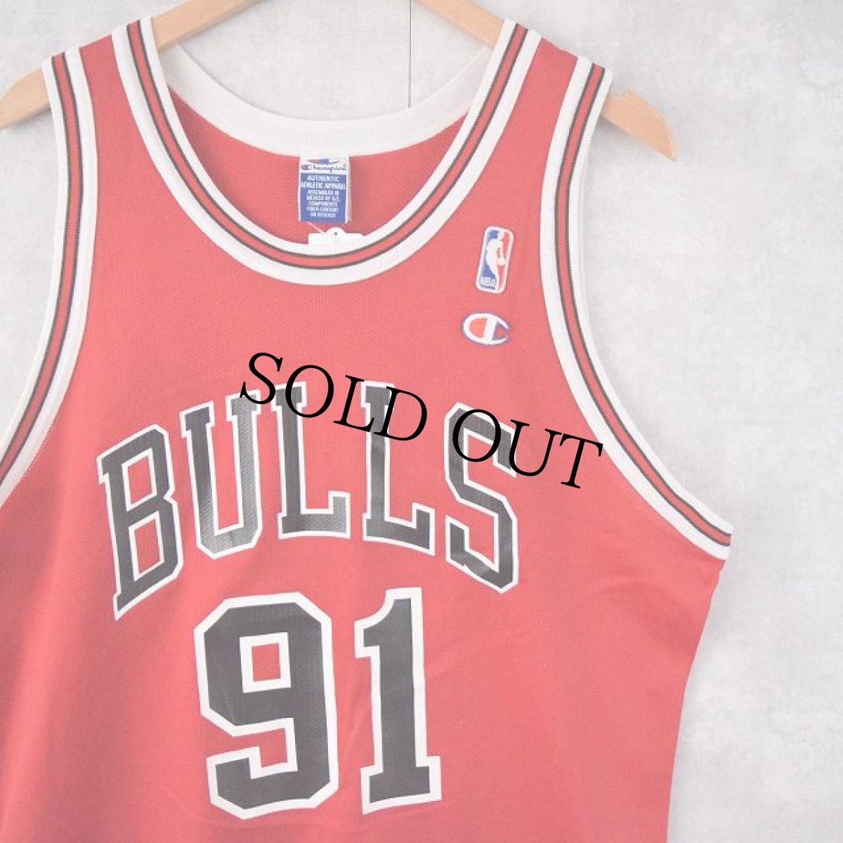 画像1: 90's Champion CHCAGO BULLS "DENNIS RODMAN" NBA ゲームシャツ SIZE48 (1)