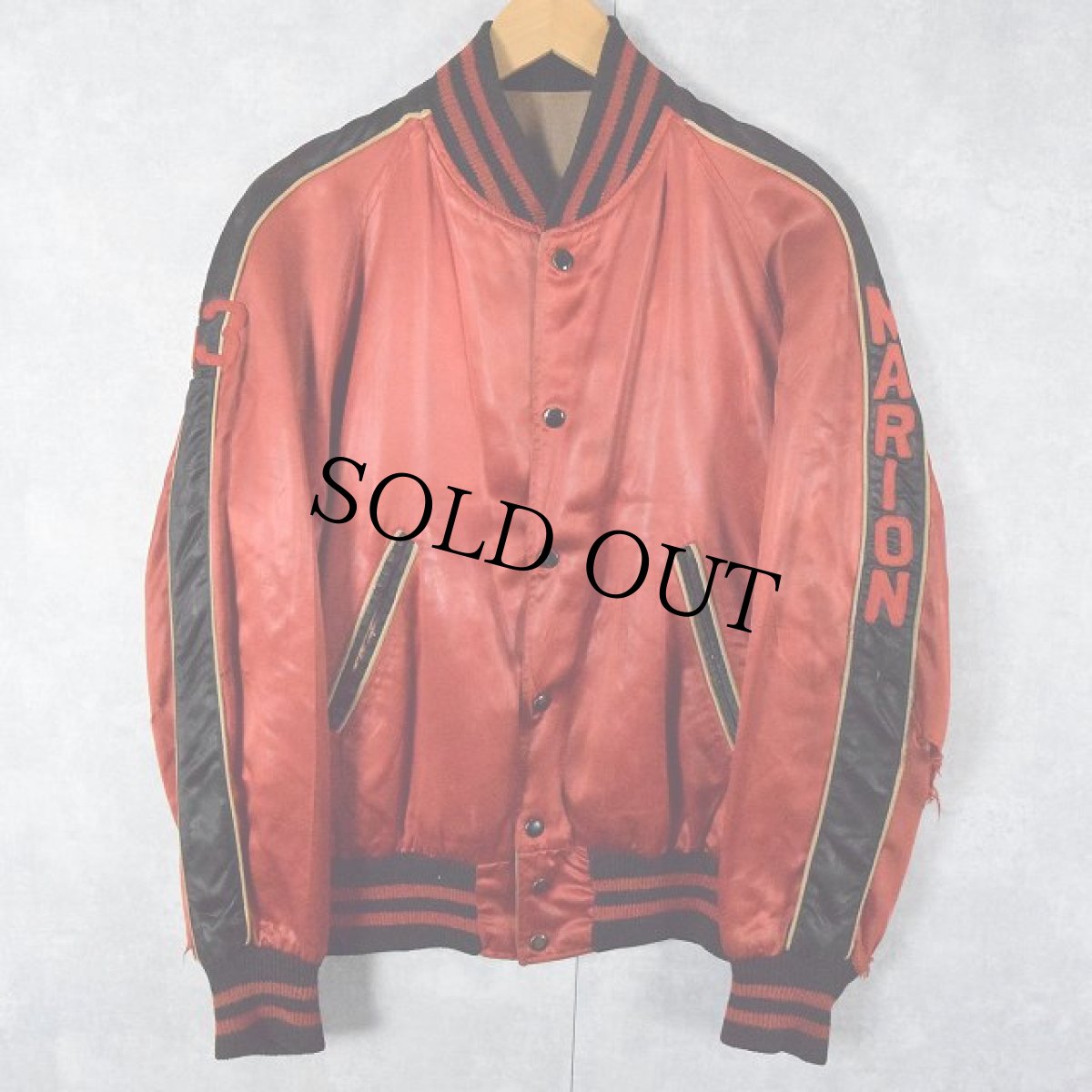 画像2: 50's "SHUBERT" フェルトパッチ付き リバーシブル レーヨンスタジャン (2)