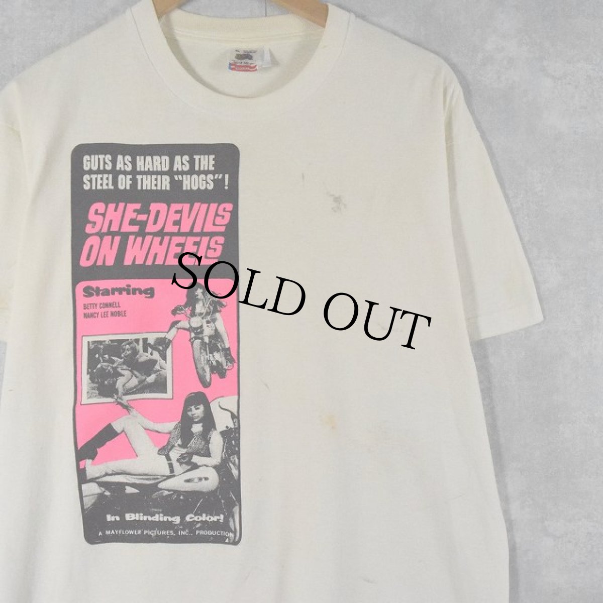 画像1: 90's SOMETHING WEIRD PRODUCTS USA製 "She-Devils on Wheel" アクション映画プリントTシャツ XL (1)