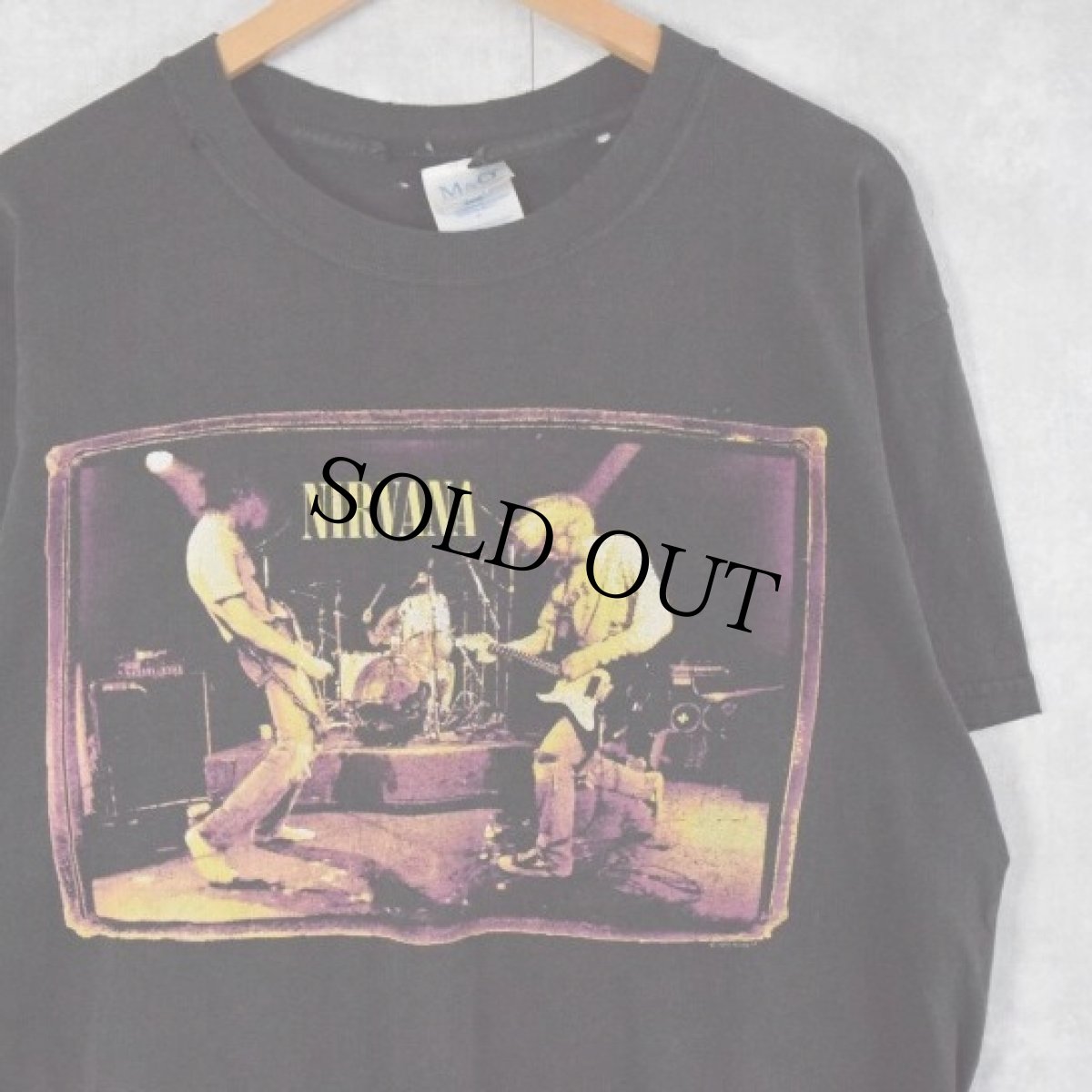 画像1: NIRVANA "FROM THE MUDDY BANKS OF THE WISHKAH" ロックバンドTシャツ L (1)