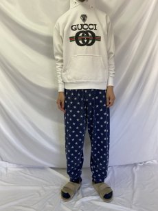 画像2: 90's ブート GUCCI ロゴプリントスウェットフーディー (2)