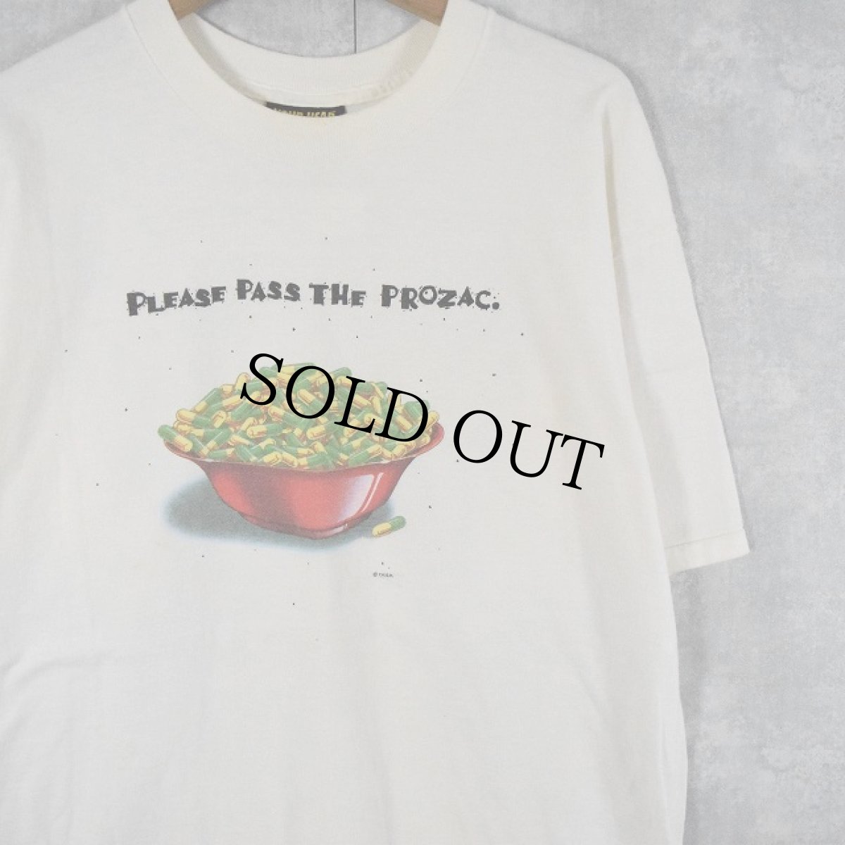 画像1: 90's YOUR HEAD GOES HERE USA製 "PLEASE PASS THE PROZAC." 抗うつ剤 社会風刺 プリントTシャツ XL (1)