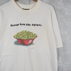 画像1: 90's YOUR HEAD GOES HERE USA製 "PLEASE PASS THE PROZAC." 抗うつ剤 社会風刺 プリントTシャツ XL (1)