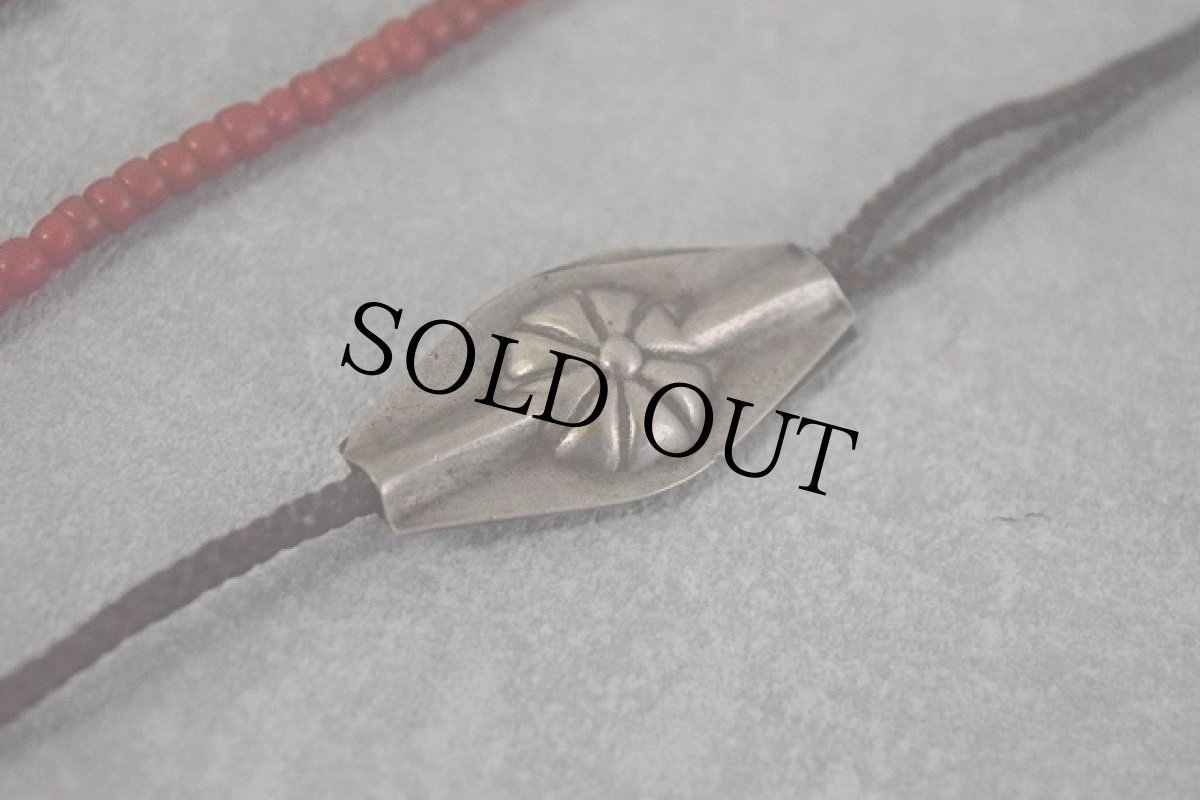 画像2: RORAN "Antique White Hearts Beads" ネックレス (2)