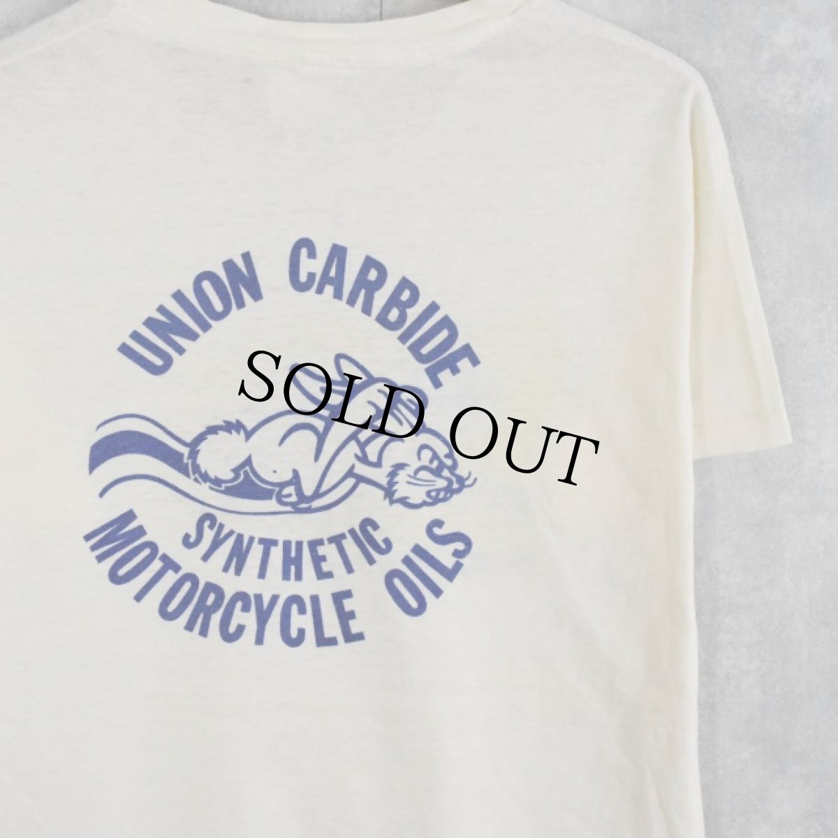 画像2: 70's UNION CARBIDE "...run with the rabbit" モーターサイクルオイル会社 イラストTシャツ L (2)