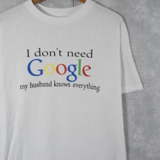 画像1: I don't need Google my husband knows everything. 企業プリントTシャツ (1)