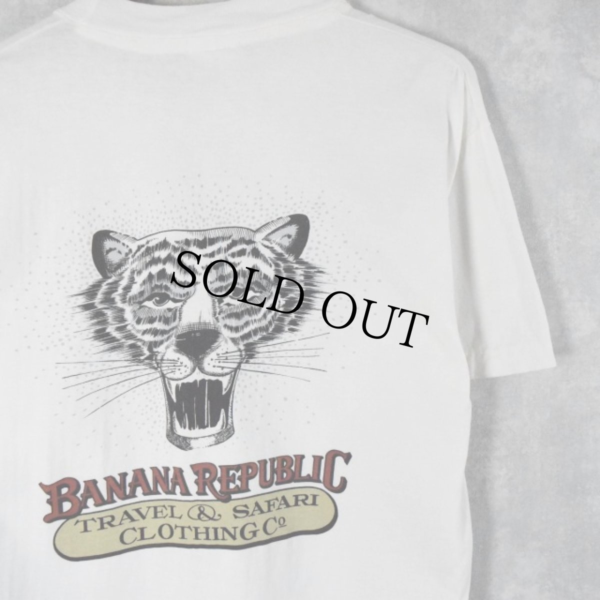 画像1: 90's BANANA REPUBLIC "TRAVEL & SAFARI CLOTHING" タイガープリントTシャツ (1)