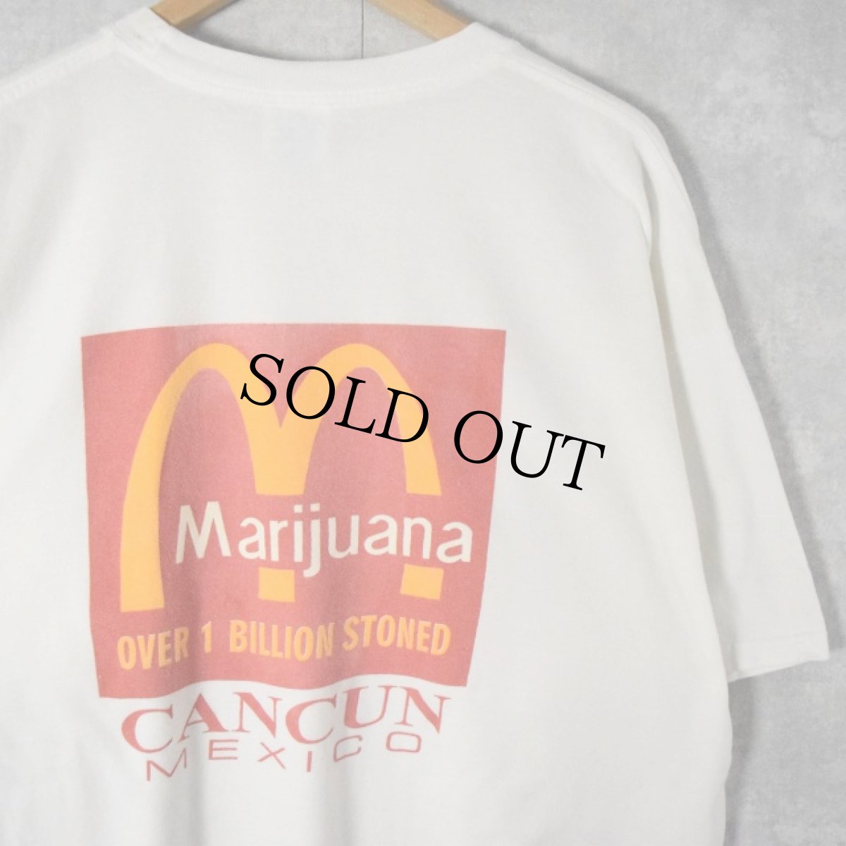 画像1: Marijuana パロディプリントTシャツ XXL (1)